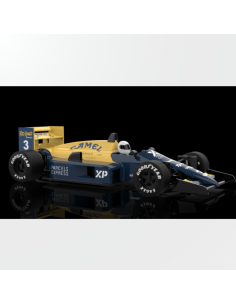 Vista lateral del Tyrrell 018 de Jonathan Palmer con decoración Camel.